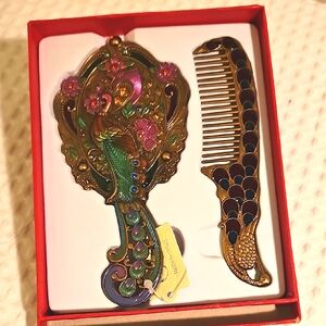 Maniya Peacock Mirror & Comb Set